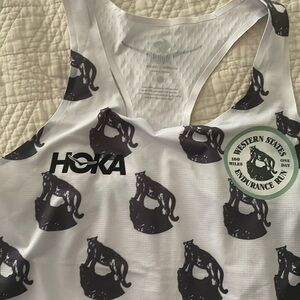 Rabbit Hoka Western States speedeez women’s running singlet